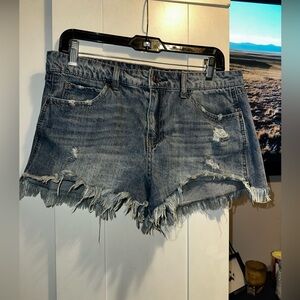 Vanilla Star Festival Jean Shorts